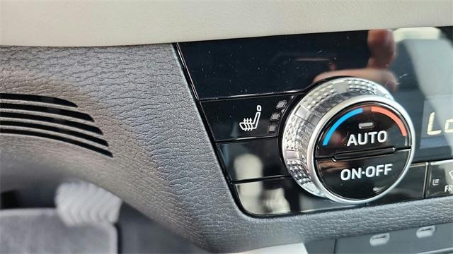 new 2025 Mitsubishi Outlander car, priced at $31,595