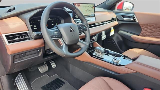new 2025 Mitsubishi Outlander car, priced at $38,025