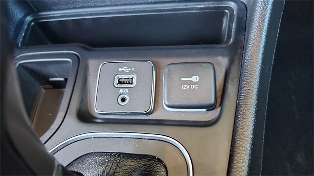used 2020 Jeep Cherokee car, priced at $19,991
