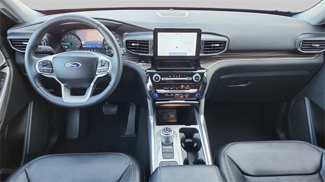 used 2024 Ford Explorer car, priced at $30,495