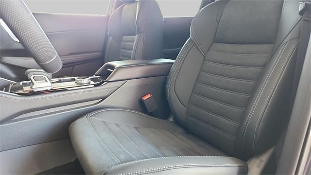 new 2025 Mitsubishi Outlander car, priced at $29,375