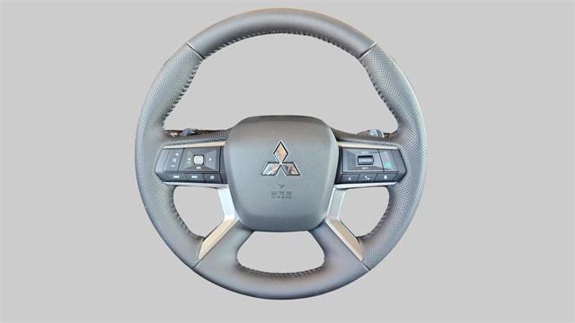 new 2025 Mitsubishi Outlander car, priced at $29,375
