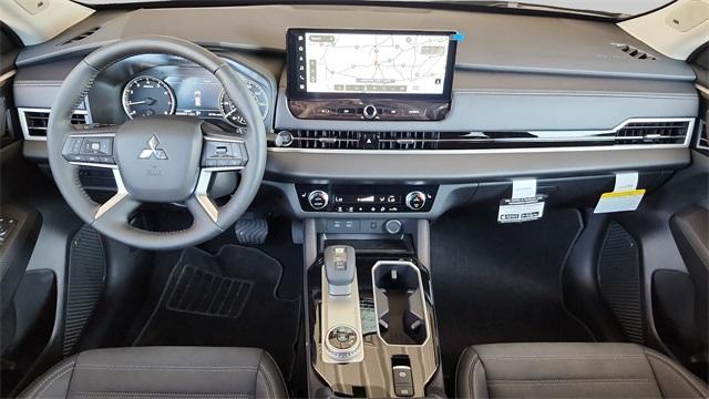 new 2025 Mitsubishi Outlander car, priced at $29,375