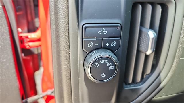 used 2022 Chevrolet Silverado 1500 car, priced at $30,991