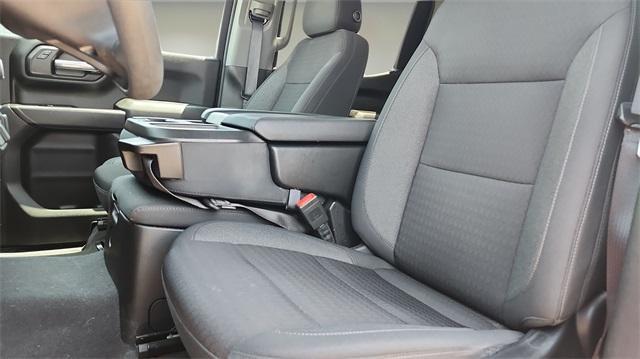 used 2022 Chevrolet Silverado 1500 car, priced at $30,991