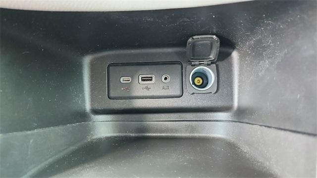 used 2022 Chevrolet Equinox car, priced at $19,991