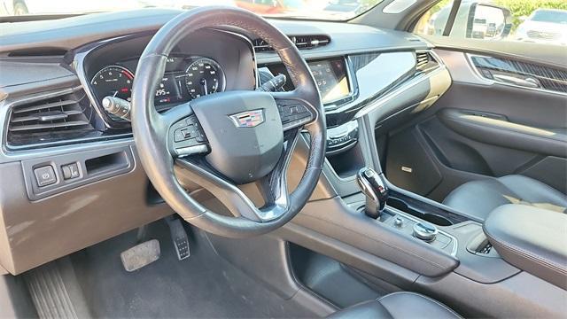 used 2023 Cadillac XT6 car, priced at $31,495