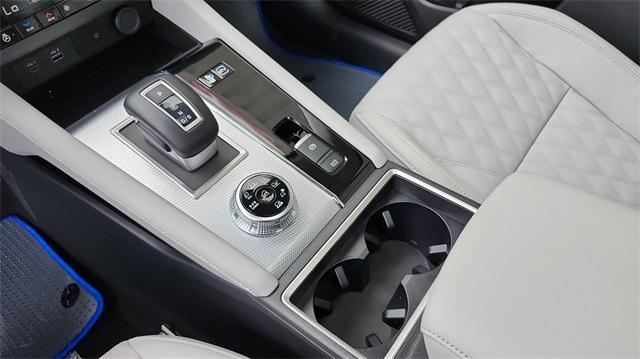 new 2025 Mitsubishi Outlander PHEV car, priced at $43,290