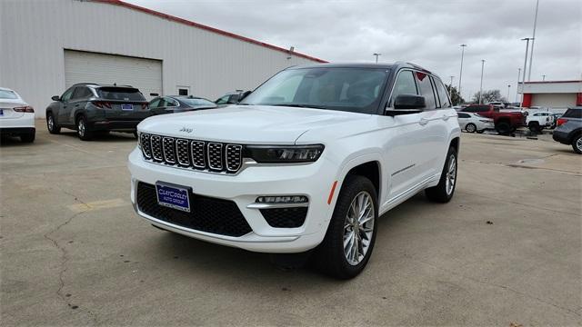 used 2023 Jeep Grand Cherokee car