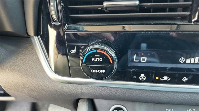 used 2022 Nissan Rogue car