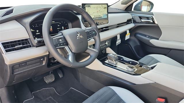 new 2025 Mitsubishi Outlander car, priced at $34,200