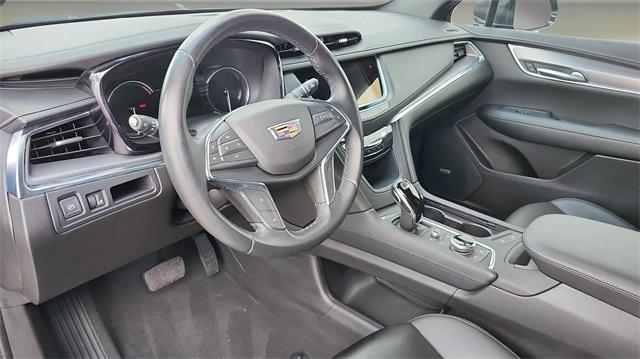 used 2021 Cadillac XT5 car, priced at $26,991