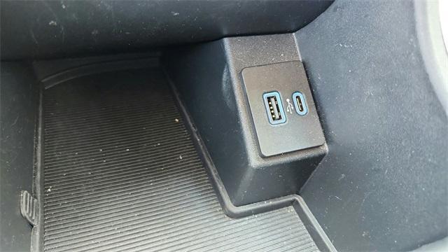 used 2024 Ford Edge car, priced at $23,991