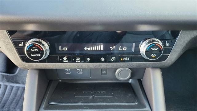 new 2025 Mitsubishi Outlander car, priced at $34,595