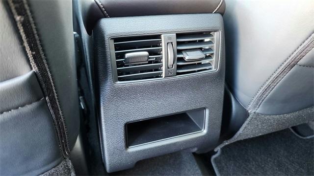 new 2025 Mitsubishi Outlander car, priced at $34,595