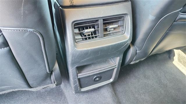 used 2023 Ford Edge car, priced at $22,991