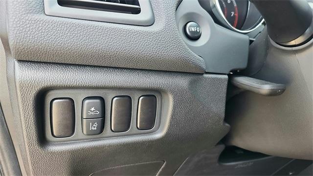 new 2025 Mitsubishi Outlander Sport car, priced at $25,400