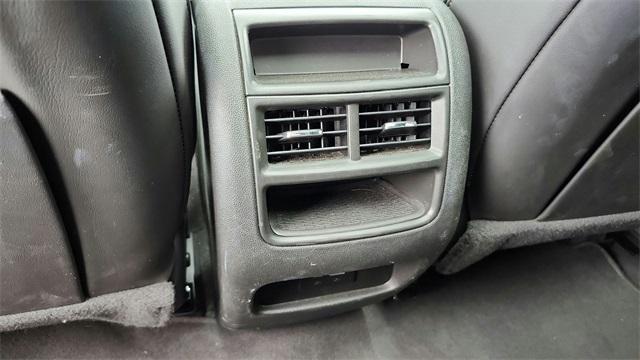 used 2023 Cadillac XT5 car, priced at $27,991