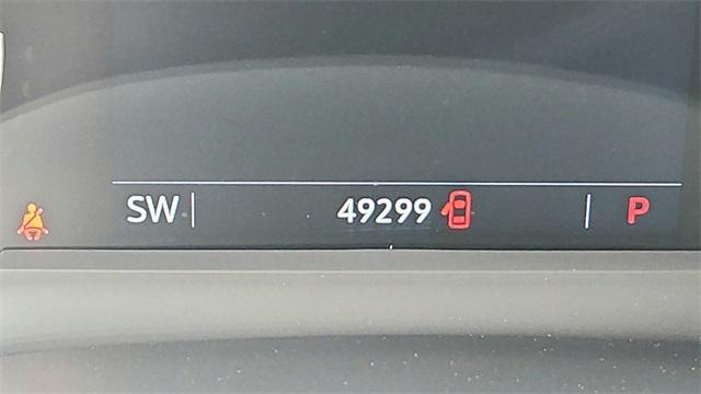 used 2023 Cadillac XT5 car, priced at $27,991