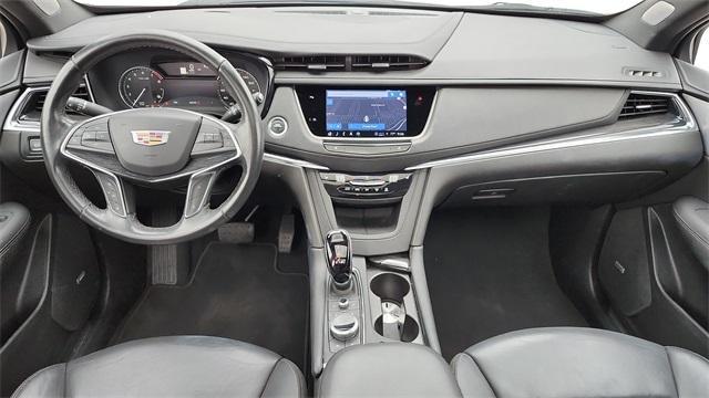 used 2023 Cadillac XT5 car, priced at $27,991