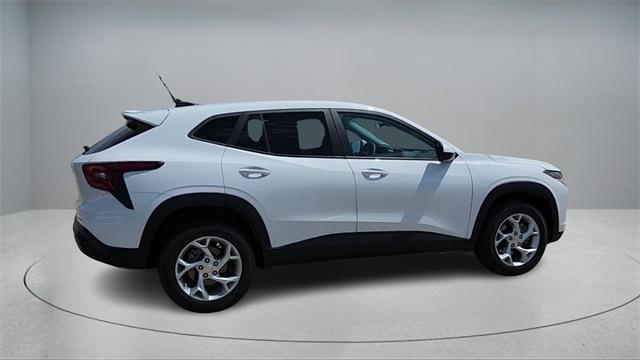 used 2024 Chevrolet Trax car, priced at $19,991