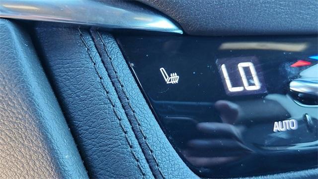 used 2020 Cadillac XT5 car, priced at $25,991