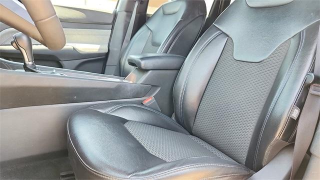 used 2023 Jeep Compass car, priced at $21,991