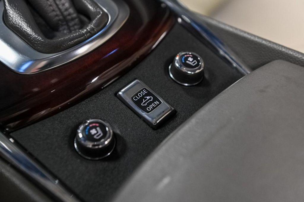 used 2010 INFINITI G37 car, priced at $16,985