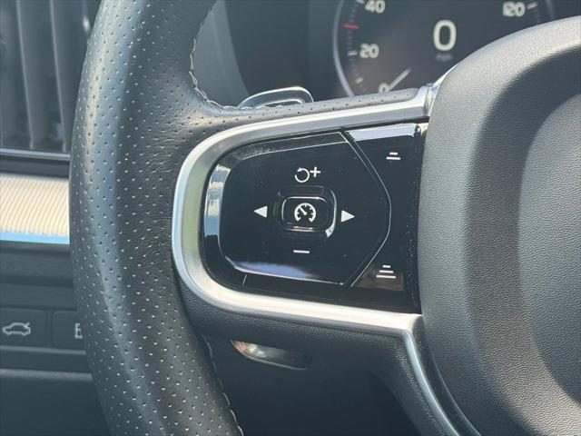 used 2019 Volvo XC60 Recharge Plug-In Hybrid car, priced at $29,999