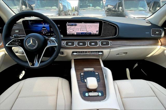 new 2024 Mercedes-Benz GLS 450 car, priced at $89,575