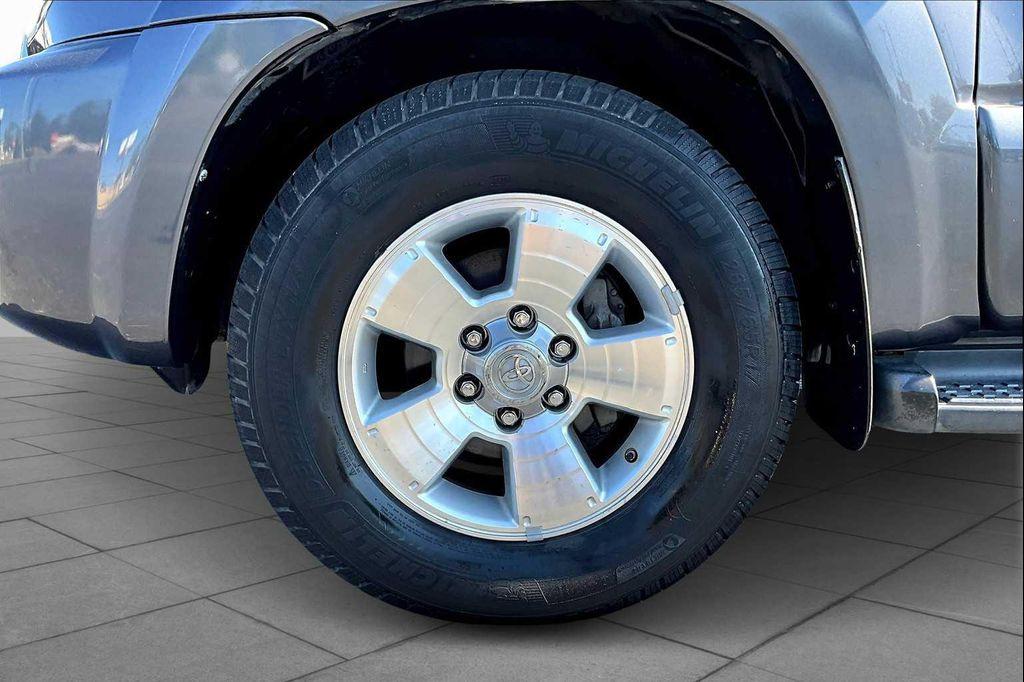 used 2007 Toyota 4Runner car, priced at $11,498