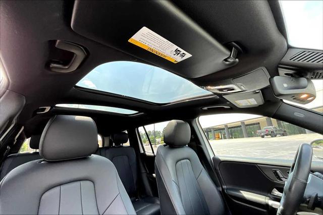 used 2020 Mercedes-Benz GLB 250 car, priced at $25,998