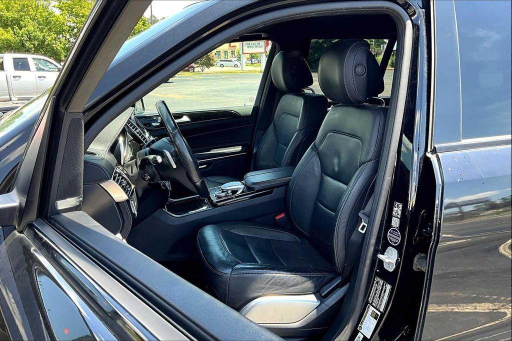 used 2018 Mercedes-Benz GLS 550 car, priced at $32,698