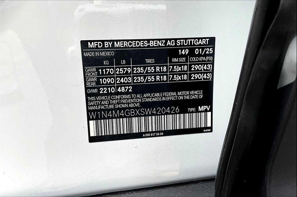 used 2025 Mercedes-Benz GLB 250 car, priced at $45,777