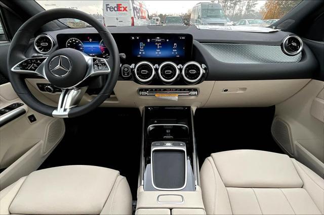 new 2025 Mercedes-Benz GLA 250 car, priced at $44,250