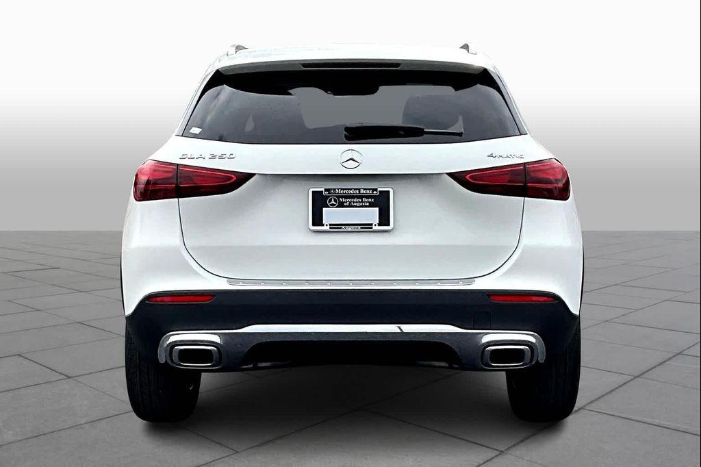used 2025 Mercedes-Benz GLA 250 car, priced at $41,777