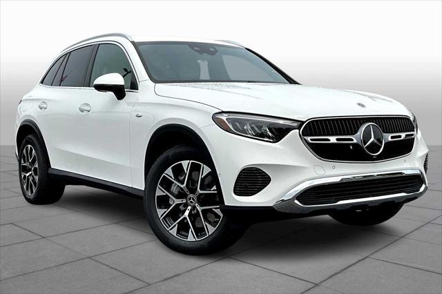 new 2025 Mercedes-Benz GLC 350e car, priced at $63,650