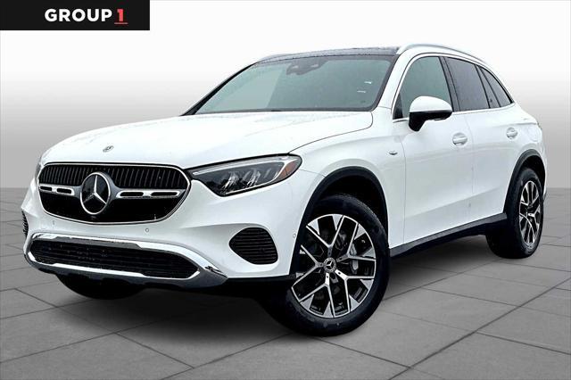new 2025 Mercedes-Benz GLC 350e car, priced at $67,445