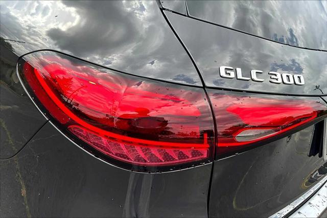 new 2025 Mercedes-Benz GLC 300 car, priced at $58,075
