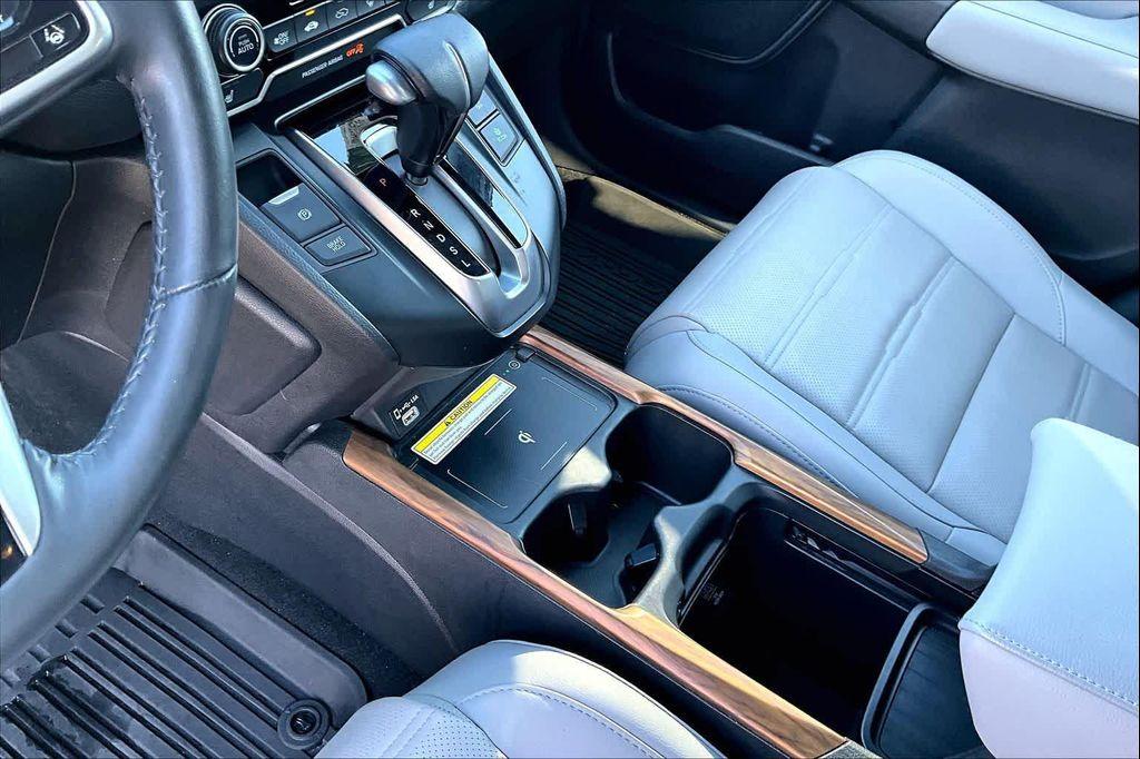 used 2020 Honda CR-V car, priced at $27,998