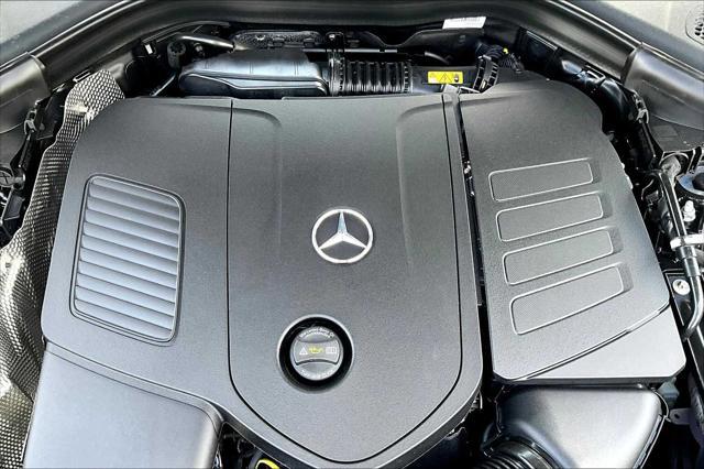 new 2025 Mercedes-Benz GLC 300 car, priced at $66,125