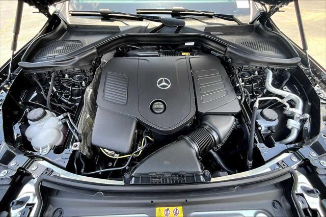 new 2025 Mercedes-Benz GLC 300 car, priced at $66,125