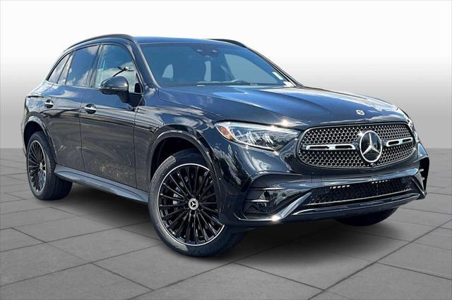 new 2025 Mercedes-Benz GLC 300 car, priced at $66,125