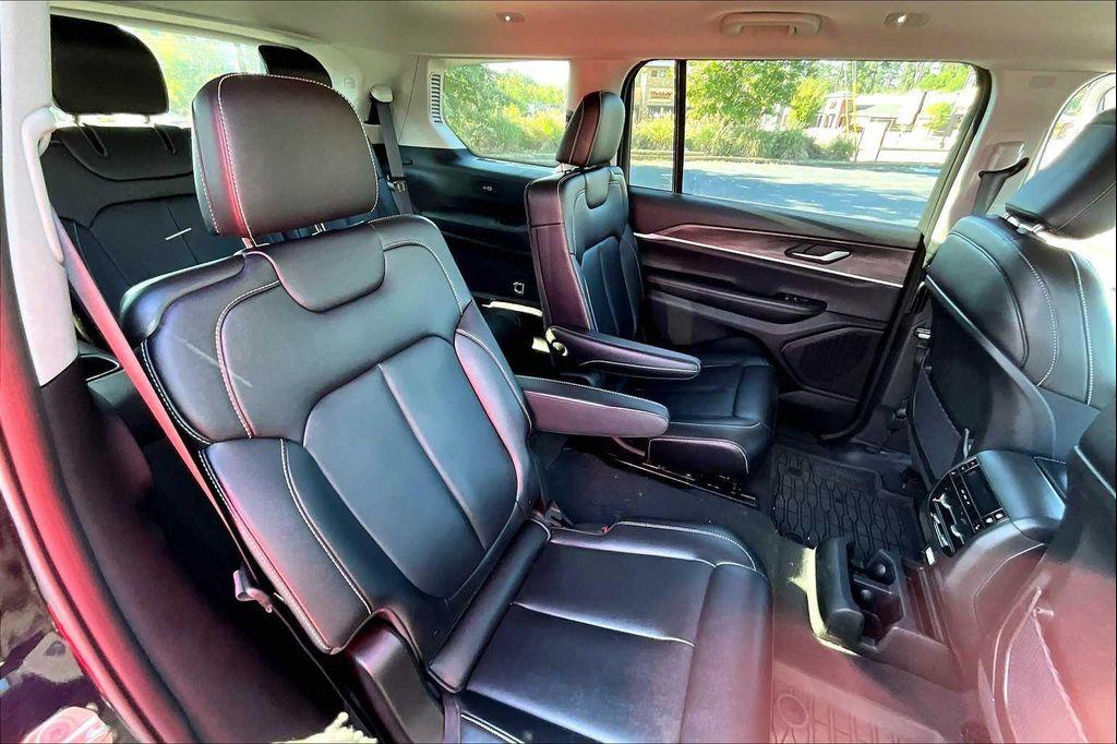 used 2024 Jeep Grand Cherokee L car, priced at $31,698