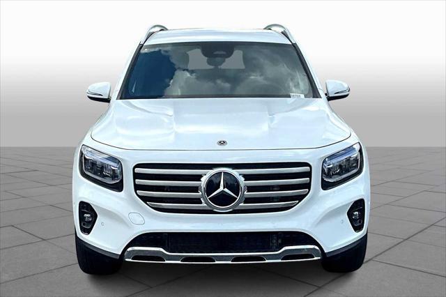 new 2025 Mercedes-Benz GLB 250 car, priced at $51,020