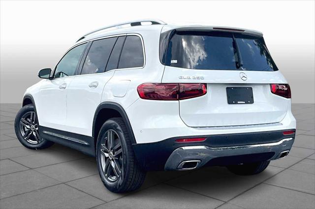 new 2025 Mercedes-Benz GLB 250 car, priced at $51,020