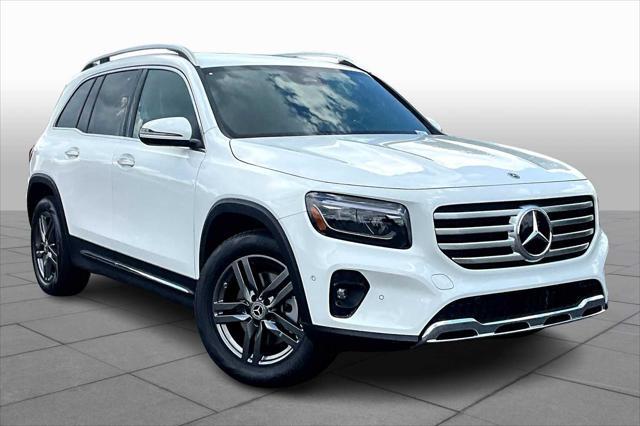 new 2025 Mercedes-Benz GLB 250 car, priced at $51,020