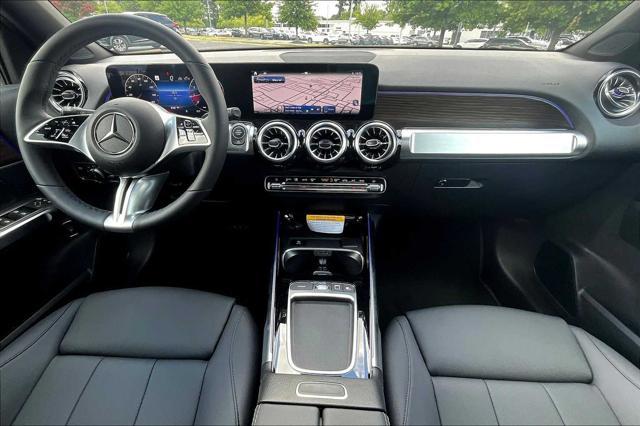 new 2025 Mercedes-Benz GLB 250 car, priced at $51,020
