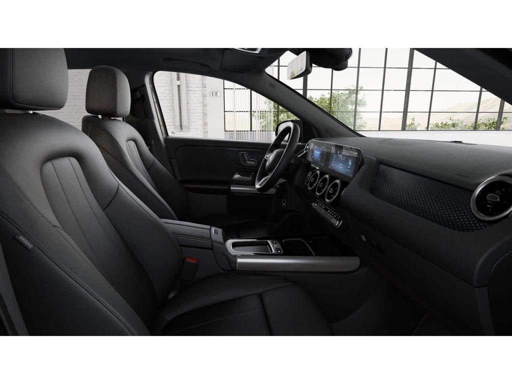 new 2026 Mercedes-Benz GLA 250 car, priced at $45,235