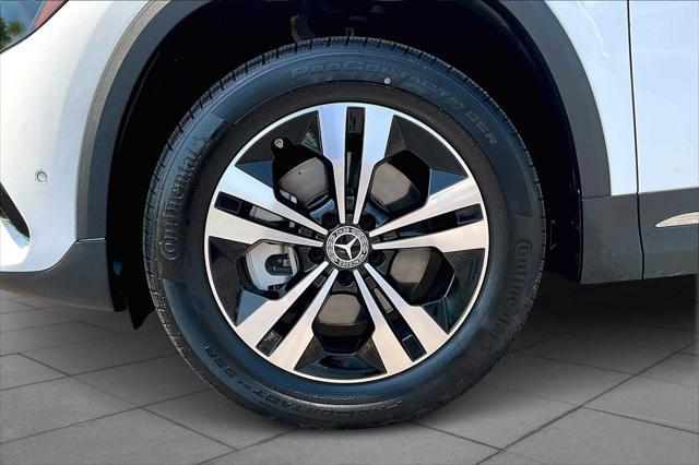 used 2025 Mercedes-Benz GLA 250 car, priced at $37,998